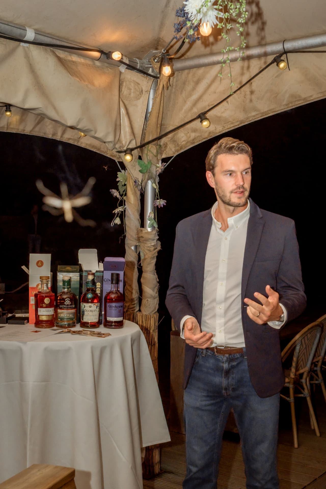 Whisky en rum bij de proeverij